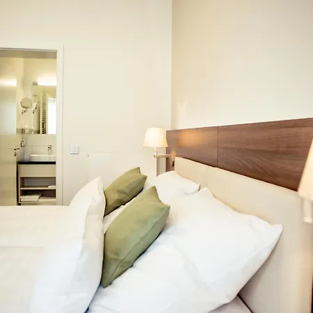 Otel Weinhaus Uhle
