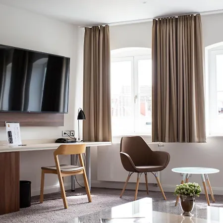 Weinhaus Uhle Otel 4*